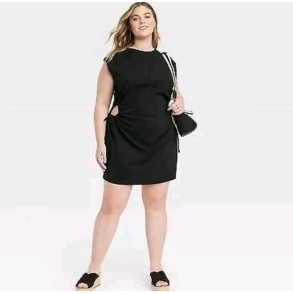 Universal ThreadWomen's Short Sleeve‎ Mini Skater Cut Out Dress Black Size XXL